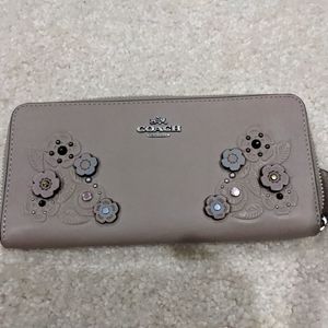 Coach Tea Rose Floral Stone Leather Zip Wallet